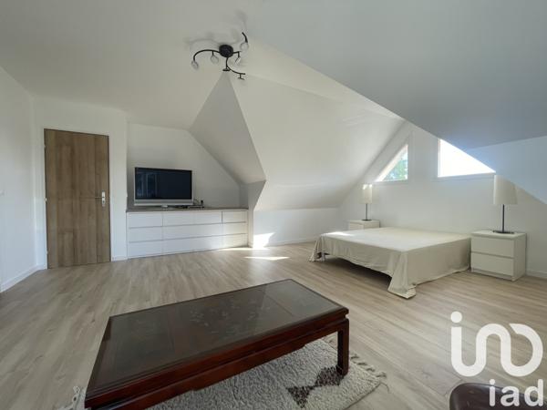 Maison à vendre 7 pièces 222 m² Abondant