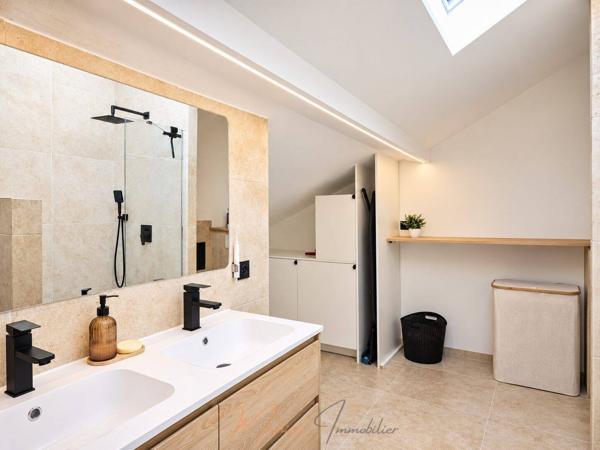 Appartement 3 pièces 96m² à vendre à Gex 01170