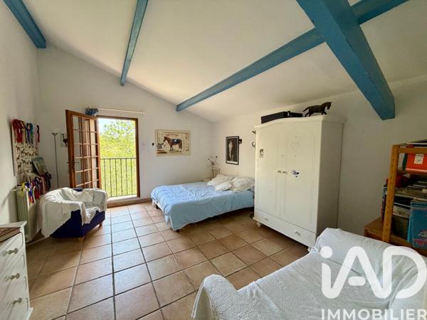 Maison à vendre 6 pièces 220 m² Aubagne