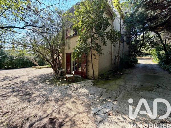 Maison à vendre 6 pièces 220 m² Aubagne