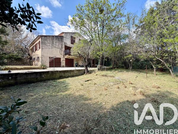 Maison à vendre 6 pièces 220 m² Aubagne