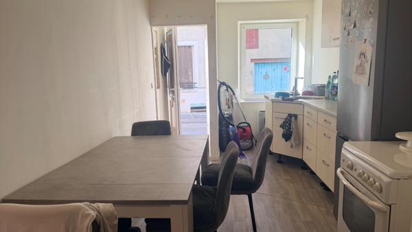 STENAY – Maison à revenu locatif + garage indépendant et potentiel d'aménagement