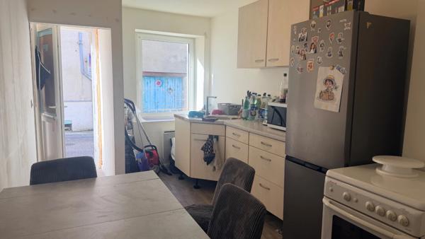 STENAY – Maison à revenu locatif + garage indépendant et potentiel d'aménagement