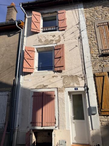 STENAY – Maison à revenu locatif + garage indépendant et potentiel d'aménagement