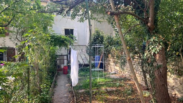 STENAY – Maison à revenu locatif + garage indépendant et potentiel d'aménagement