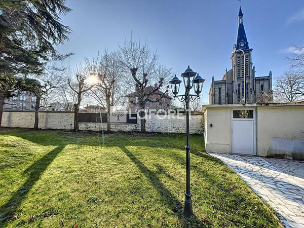 Location maison Le Vésinet - 15 pièce(s) - 480 m² - 7 500 €/mois