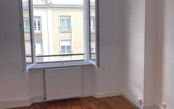Appartement à louer    2 pièces •  Brest