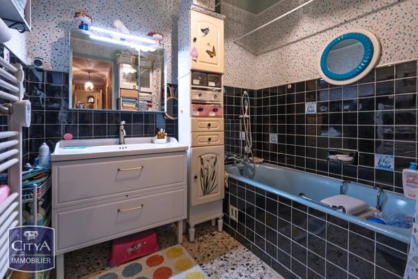 Appartement à vendre 5 pièces 130.5m² Sète (34200)