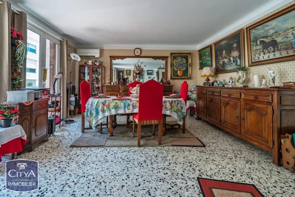 Appartement à vendre 5 pièces 130.5m² Sète (34200)