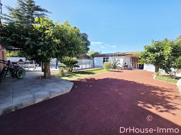 Maison à vendre 6 pièces de 197 m²
