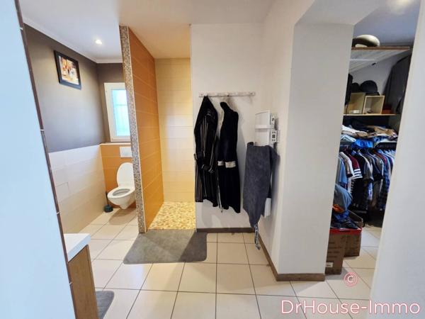 Maison à vendre 6 pièces de 197 m²