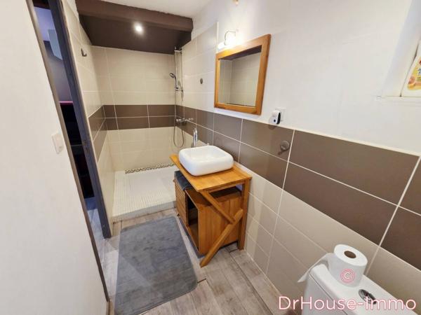 Maison à vendre 6 pièces de 197 m²