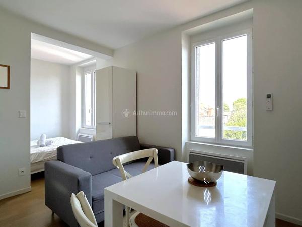 Location                                                      Appartement
                        
                     1 pièces                      21 m2                     à Albi