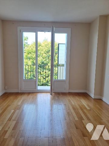 NANTES - SAINT DONATIEN – Appartement T4 avec balcon, ascenseur et parking sécurisé