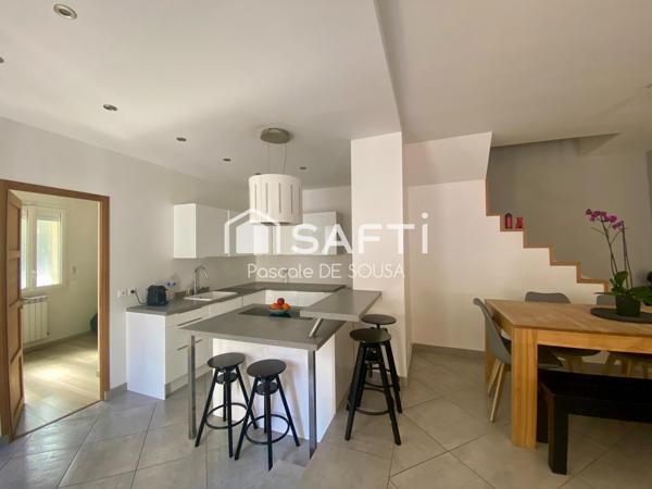 Maison avec 4 chambres entièrement rénovée à 15mn du Centre Ville