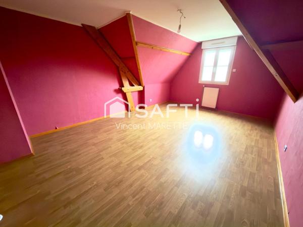 Maison 4 chambres – Plancher béton – Volets solaires Somfy – Chaudière récente
