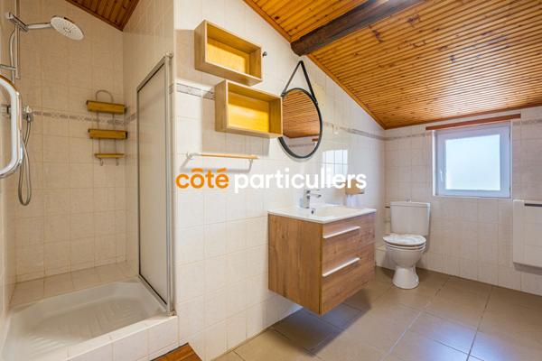Vente Maison240 m² - 11 Pièces - SAINT CYR EN TALMONDAIS (85540)