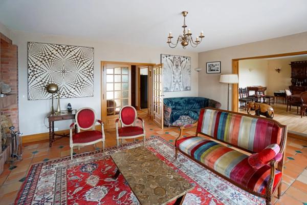 Propriété d'exception avec vue panoramique et calme absolu, proche de SAUMUR.