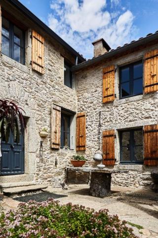 Propriété d'exception entre Mazamet et Carcassonne - Havre de paix au coeur de la Montagne Noire