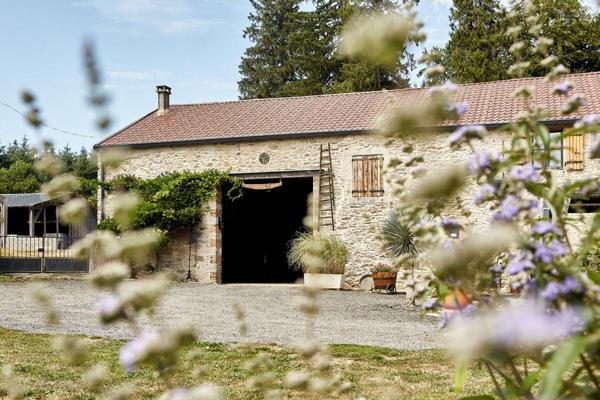 Propriété d'exception entre Mazamet et Carcassonne - Havre de paix au coeur de la Montagne Noire