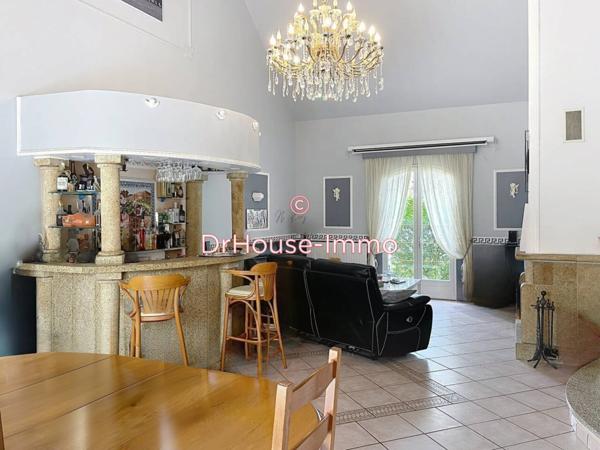 Maison à vendre 8 pièces de 147 m²