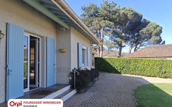 Maison à vendre    3 pièces •  Aussillon