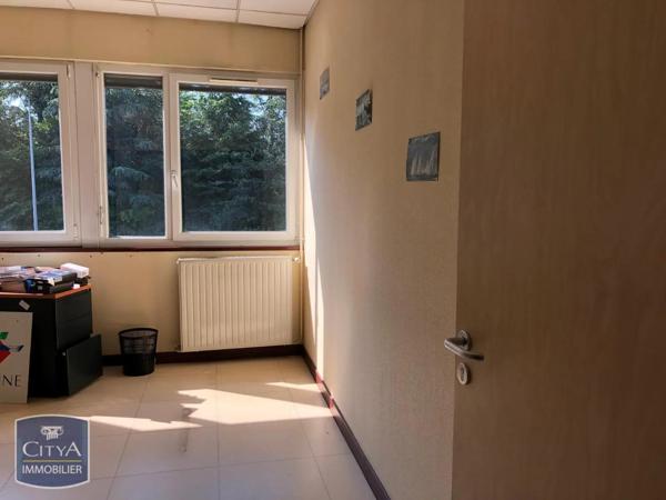 Local professionnel à vendre 2414m² Firminy (42700)