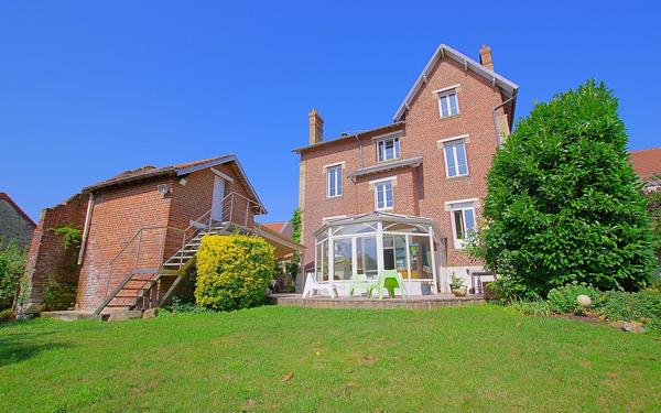 Maison à vendre    9 pièces •  Ressons-sur-Matz