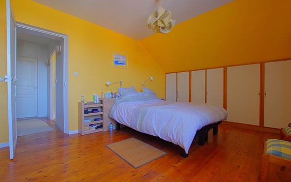 Maison à vendre    9 pièces •  Ressons-sur-Matz