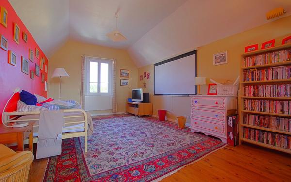 Maison à vendre    9 pièces •  Ressons-sur-Matz