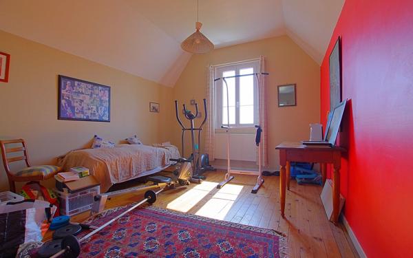 Maison à vendre    9 pièces •  Ressons-sur-Matz