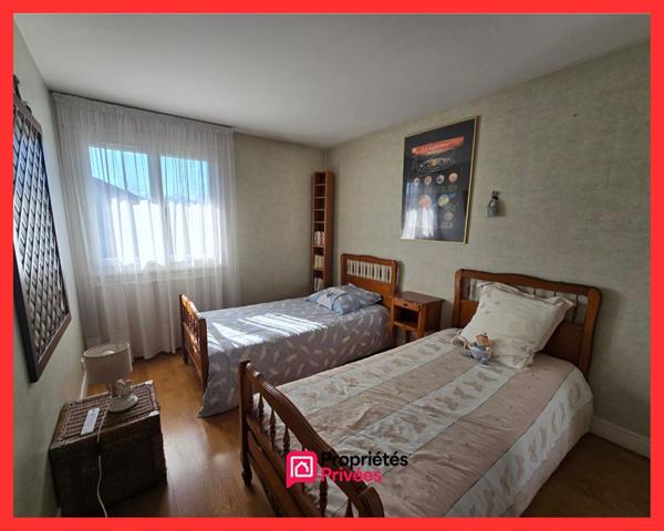 93190 LIVRY-GARGAN - Maison 6 pieces 138.67 m² - 4 chambres - 1 Bureau - Jardin - Double Garage