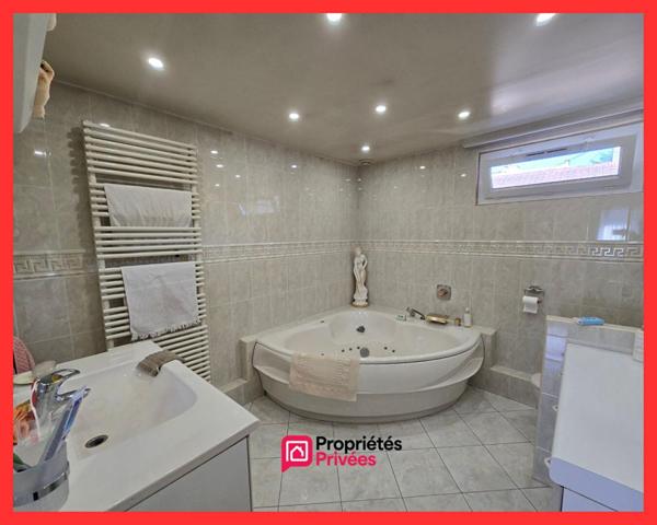 93190 LIVRY-GARGAN - Maison 6 pieces 138.67 m² - 4 chambres - 1 Bureau - Jardin - Double Garage