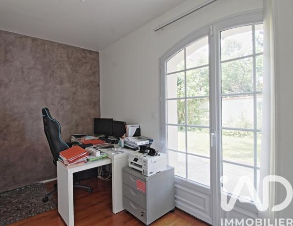 Maison à vendre 5 pièces 150 m² Cormeilles-en-Parisis