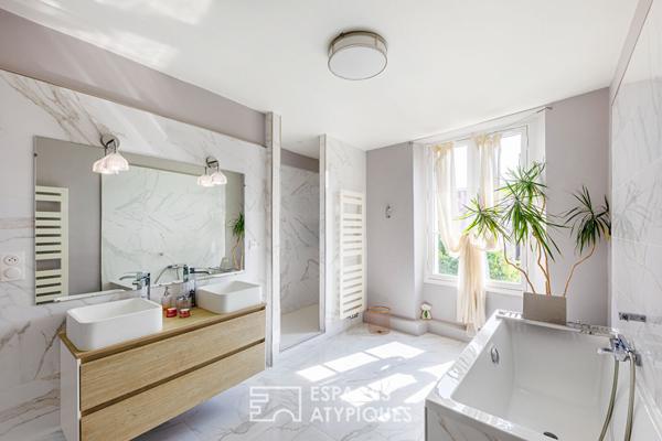 Maison de charme avec ses dépendances à Chavenay