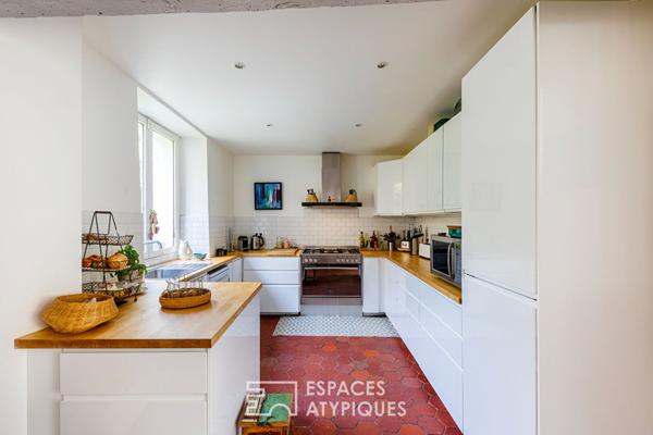 Maison de charme avec ses dépendances à Chavenay