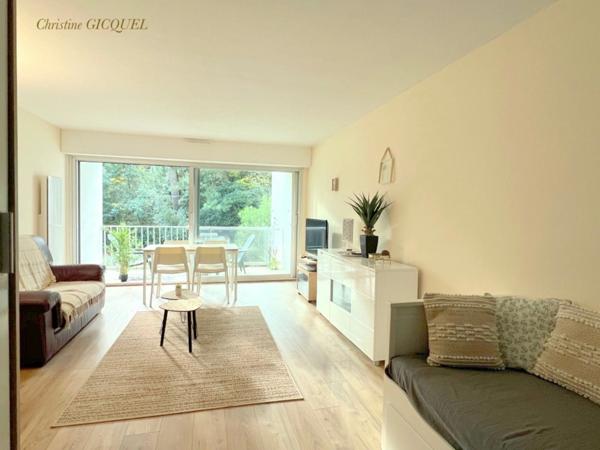 APPARTEMENT GRAND T2 BALCON SUD - LA BAULE LES PINS 500M DE LA PLAGE - GARAGE