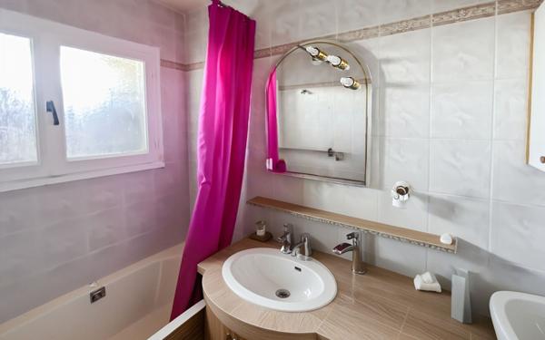 Appartement à vendre    3 pièces •  Orléans