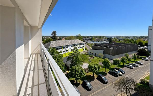Appartement à vendre    3 pièces •  Orléans