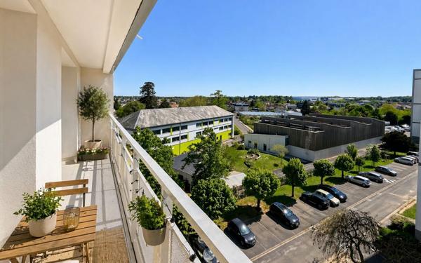 Appartement à vendre    3 pièces •  Orléans