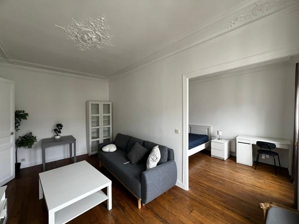 Appartement Paris 2 pièce(s) 50 m2