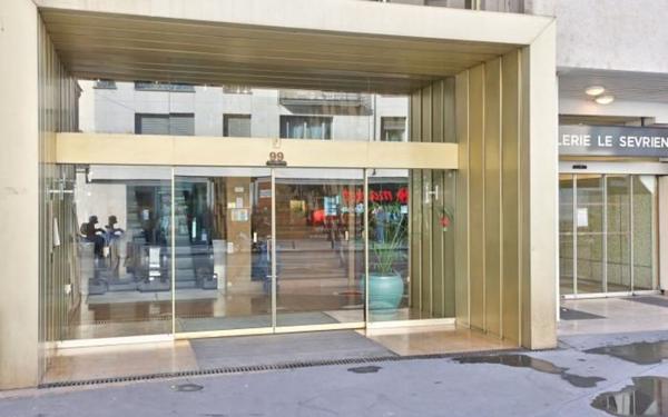 Stationnement à vendre    12 m2 Paris 6