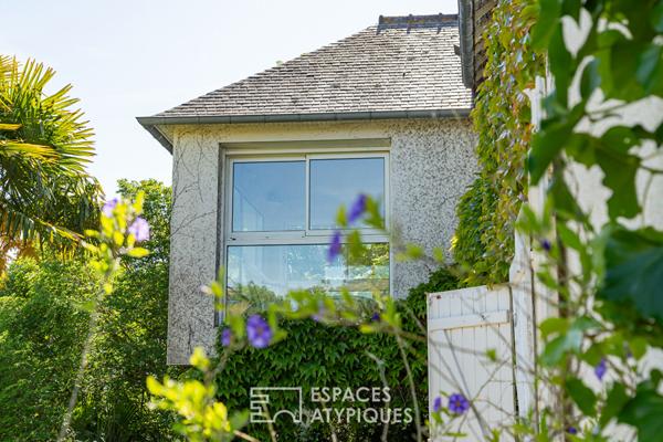 Maison avec son grand parc paysagé