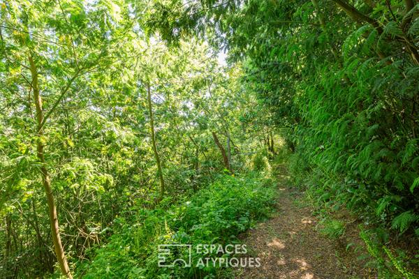 Maison avec son grand parc paysagé