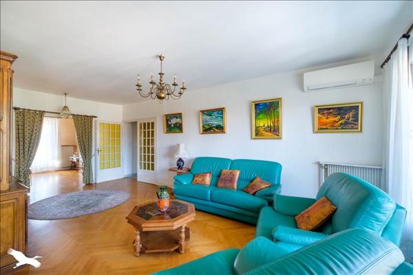 Appartement à vendre |  Bron |  3 pièces | 95 m²