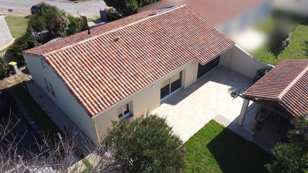 Agréable pavillon proche de l'océan et des commerces