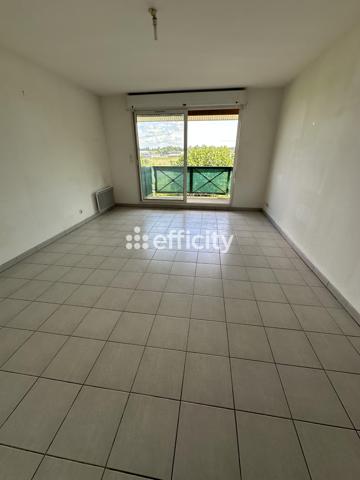 Appartement
         3 pièces
        - 54 m² 107 000 € *