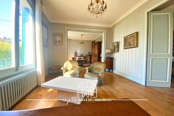 Maison
         8 pièces
        - 178 m² 275 000 € *