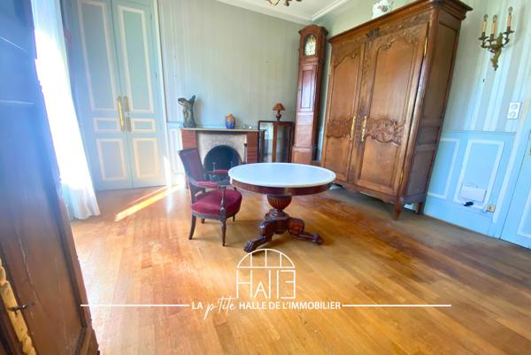 Maison
         8 pièces
        - 178 m² 275 000 € *