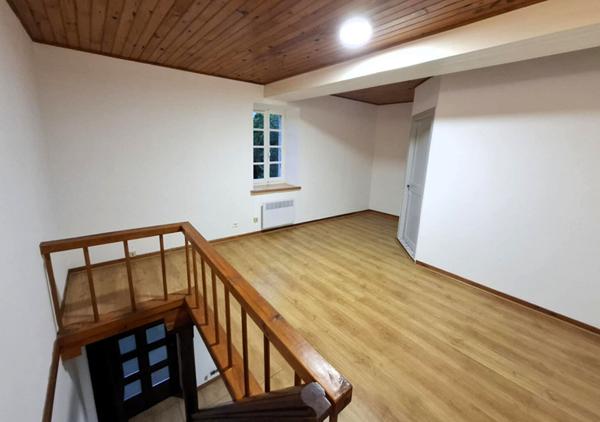 Maison T1 bis au coeur du village historique.